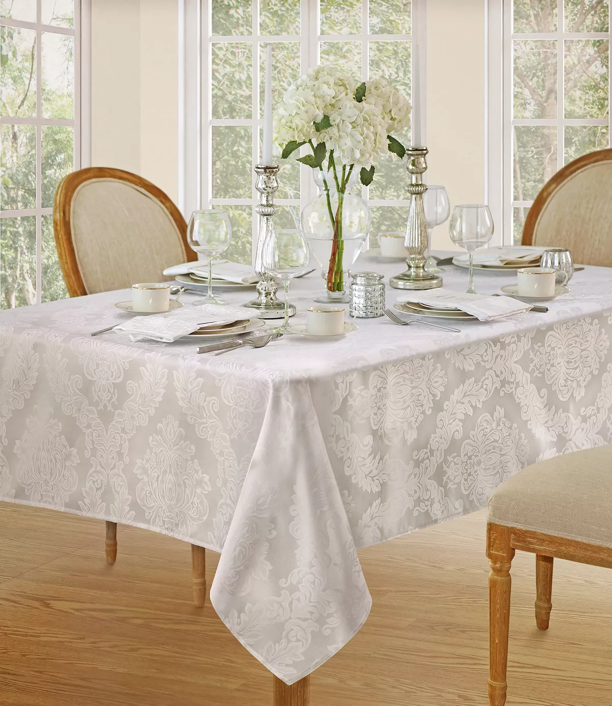 Elrene Barcelona Damask 52 X 70 Tablecloth - Image 6