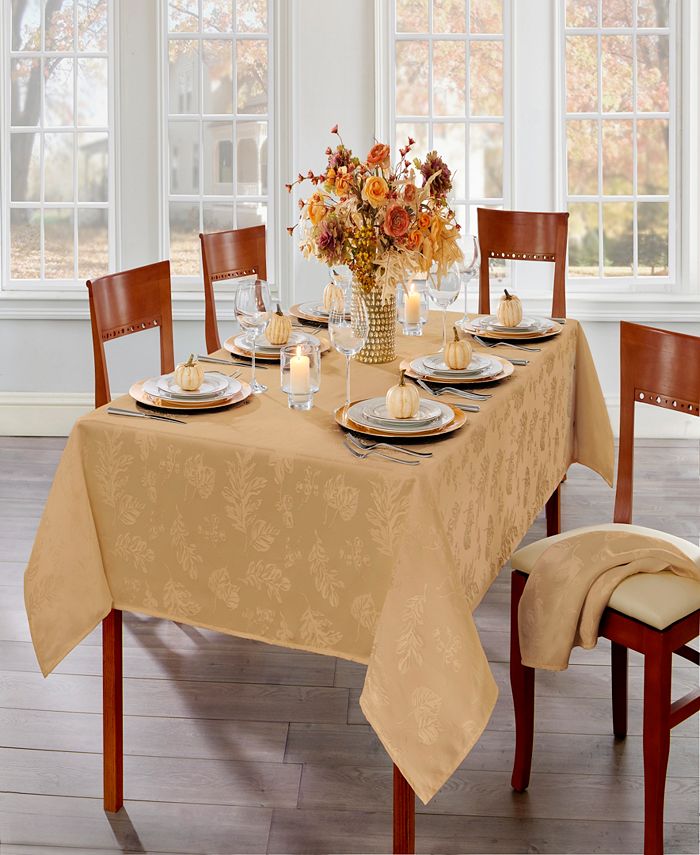 gant Woven Leaves Jacquard Damask Tablecloth, 60x84 Oval Elrene Gant Woven Leaves Jacquard Damask Tablecloth, 60x84 Oval -VilleroyBoch shop