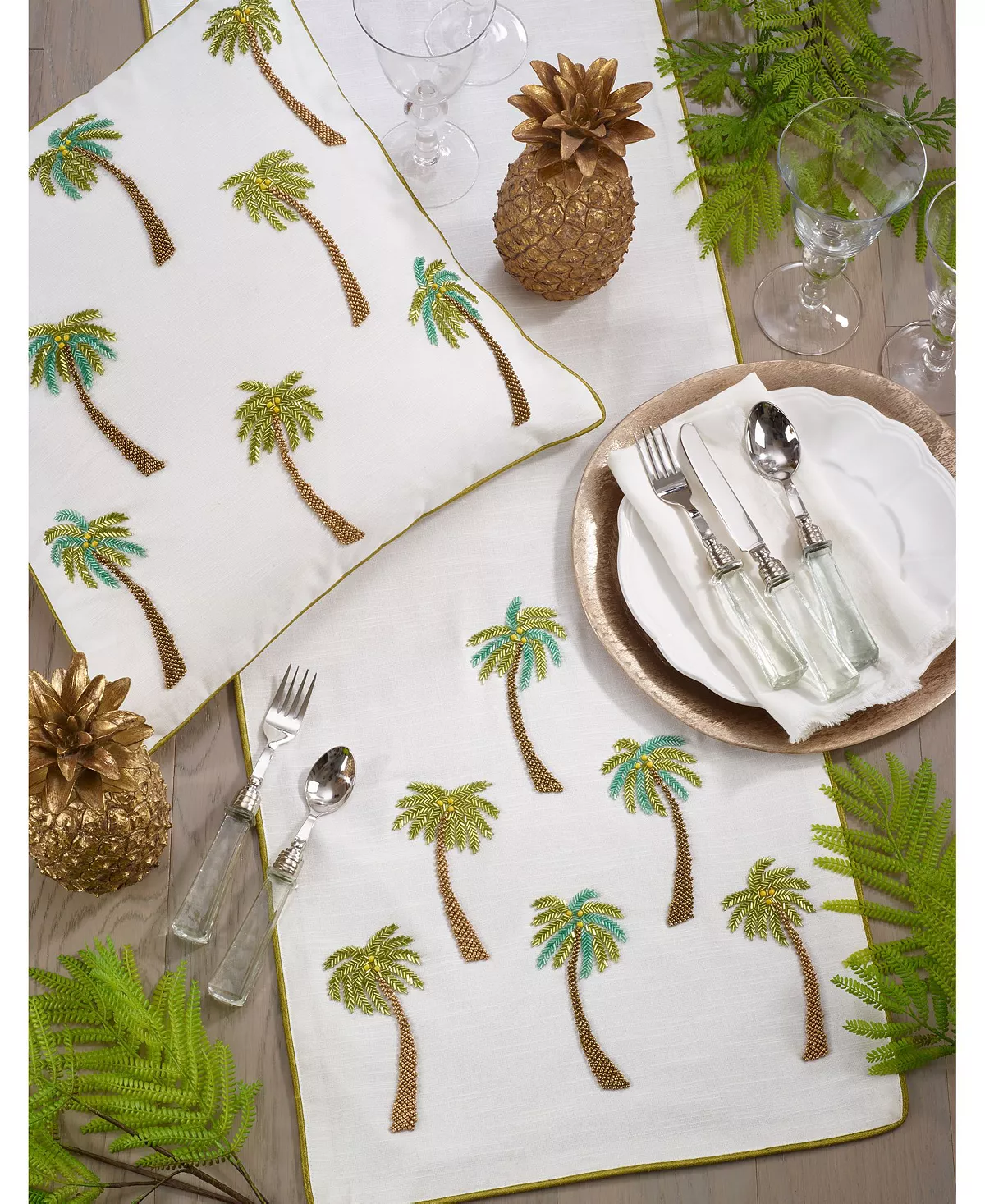 Saro Lifestyle Cotton Table Runner With Beaded Palm Trees - Image 4