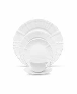Noritake Cher Blanc 5 Piece Round Place Setting