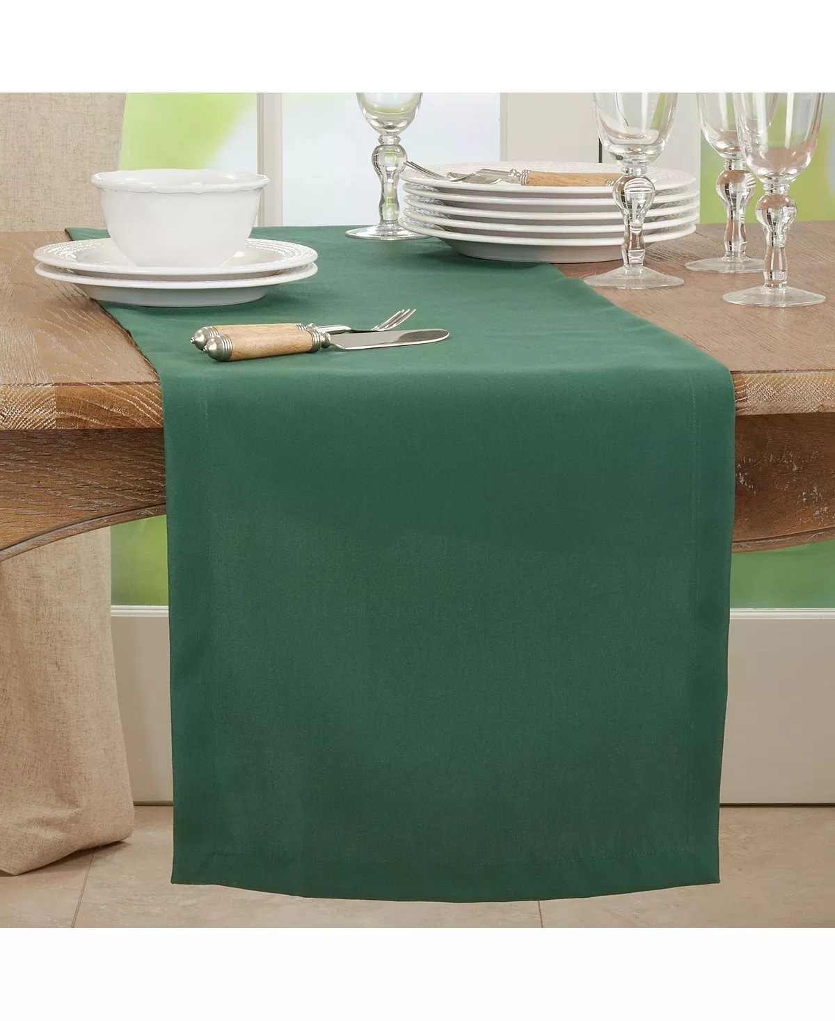 Everyday Design Solid Color Table Runner, 90 X 16 Saro Lifestyle Everyday Design Solid Color Table Runner, 90 X 16 -VilleroyBoch shop