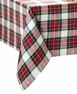 Elrene Christmas Classic Holiday Plaid Tablecloth, 84 X 60