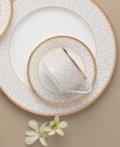 Noritake Ble Pearl Set Of 4 Saucers, 6 4 Noritake Ble Pearl Set Of 4 Saucers, 6 -VilleroyBoch shop 22934426 fpx