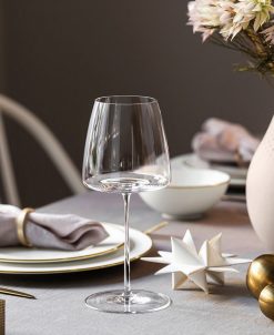 Villeroy & Boch Metro Chic White Wine Glass Set, 2 Piece 5 Villeroy & Boch Metro Chic White Wine Glass Set, 2 Piece -VilleroyBoch shop 23392667 fpx