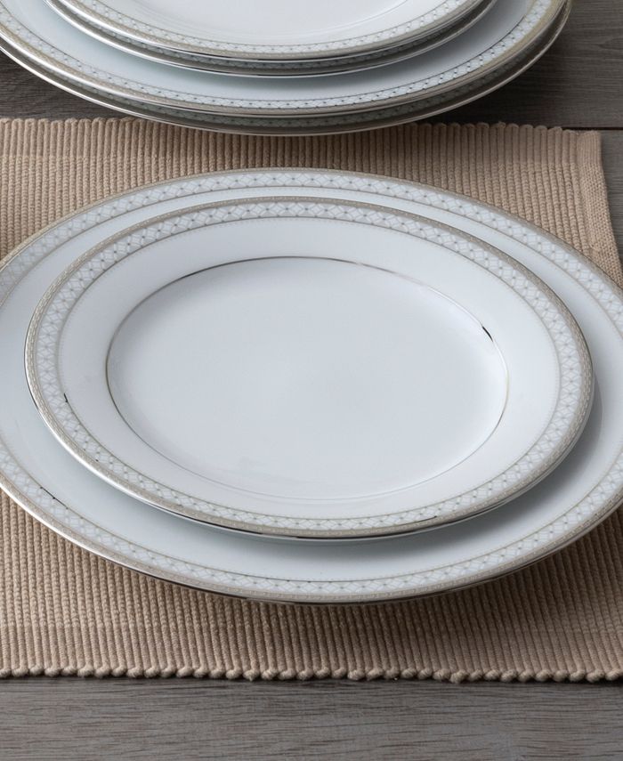 Rochester Platinum Set Of 4 Salad Plates, Service For 4 Noritake Rochester Platinum Set Of 4 Salad Plates, Service For 4 -VilleroyBoch shop